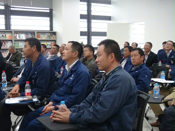 交通安全学习讲座