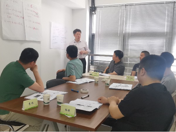 2025年7月班组长岗位职责与角色认知实战课
